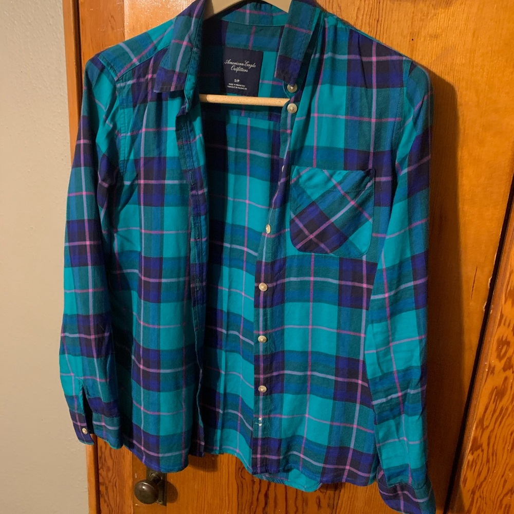 Lightweight plaid button down